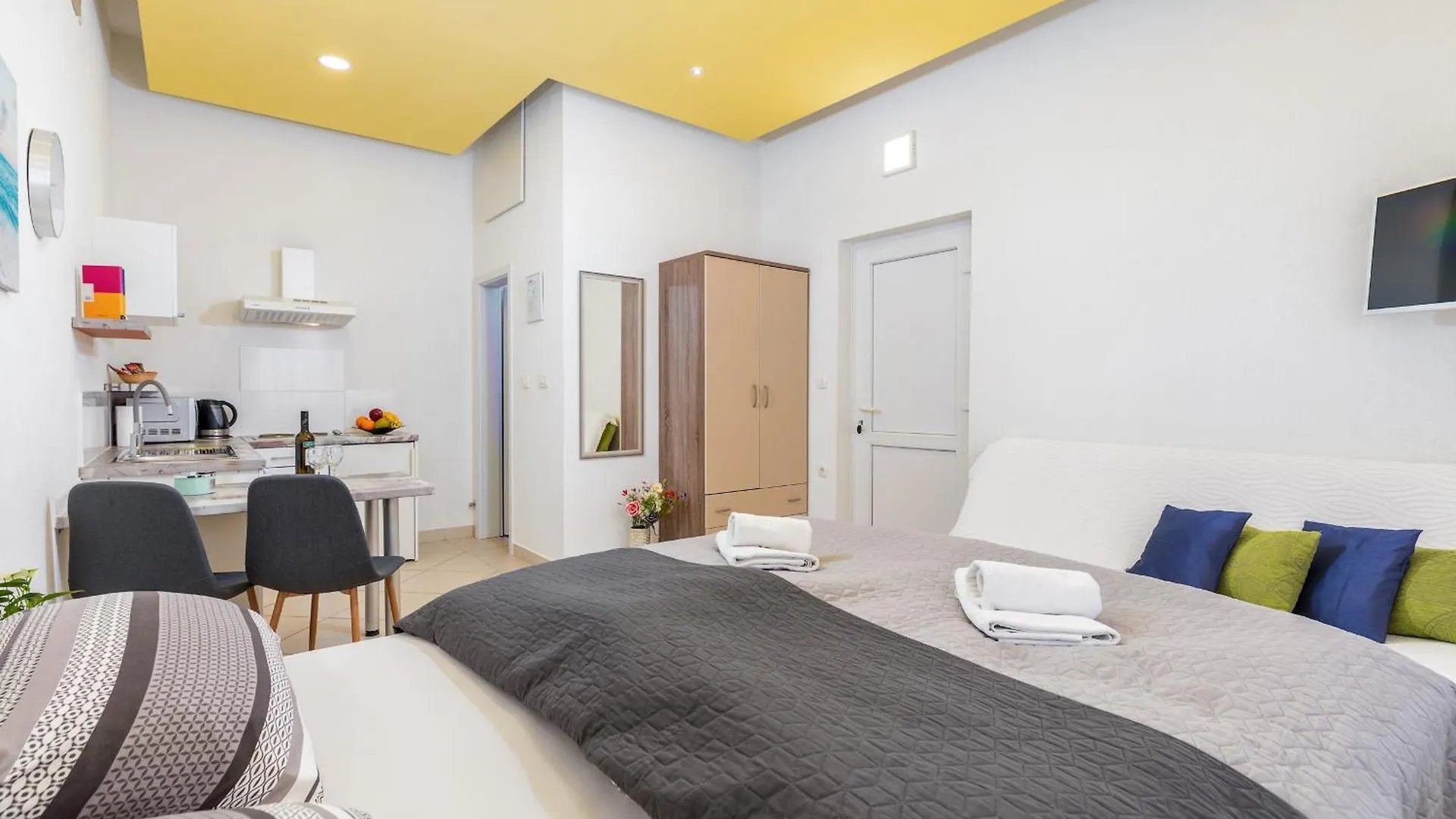 Apartments Ana-Maria