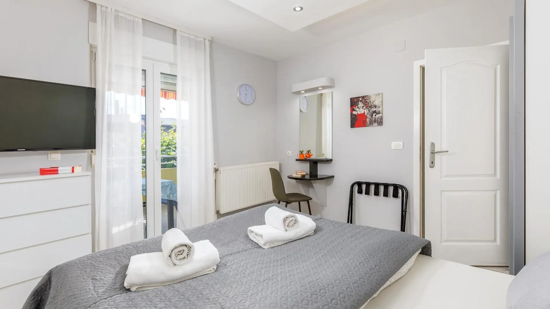Apartments Ana-Maria Fazana 0*,  Croatia