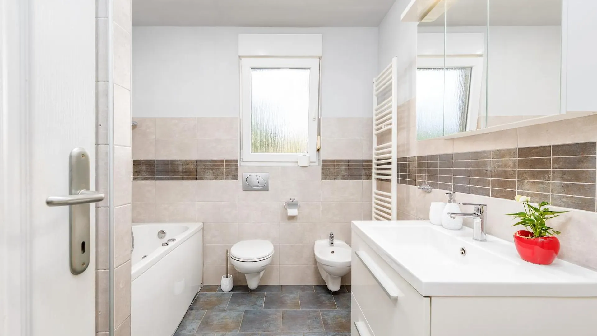 Apartments Ana-Maria 0*, Fazana Croatia