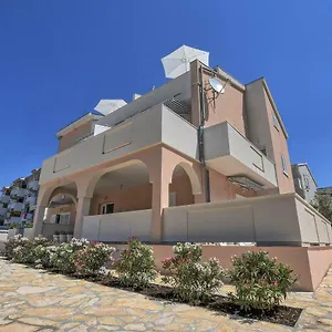 willa-magena.hotelinzadar.com/