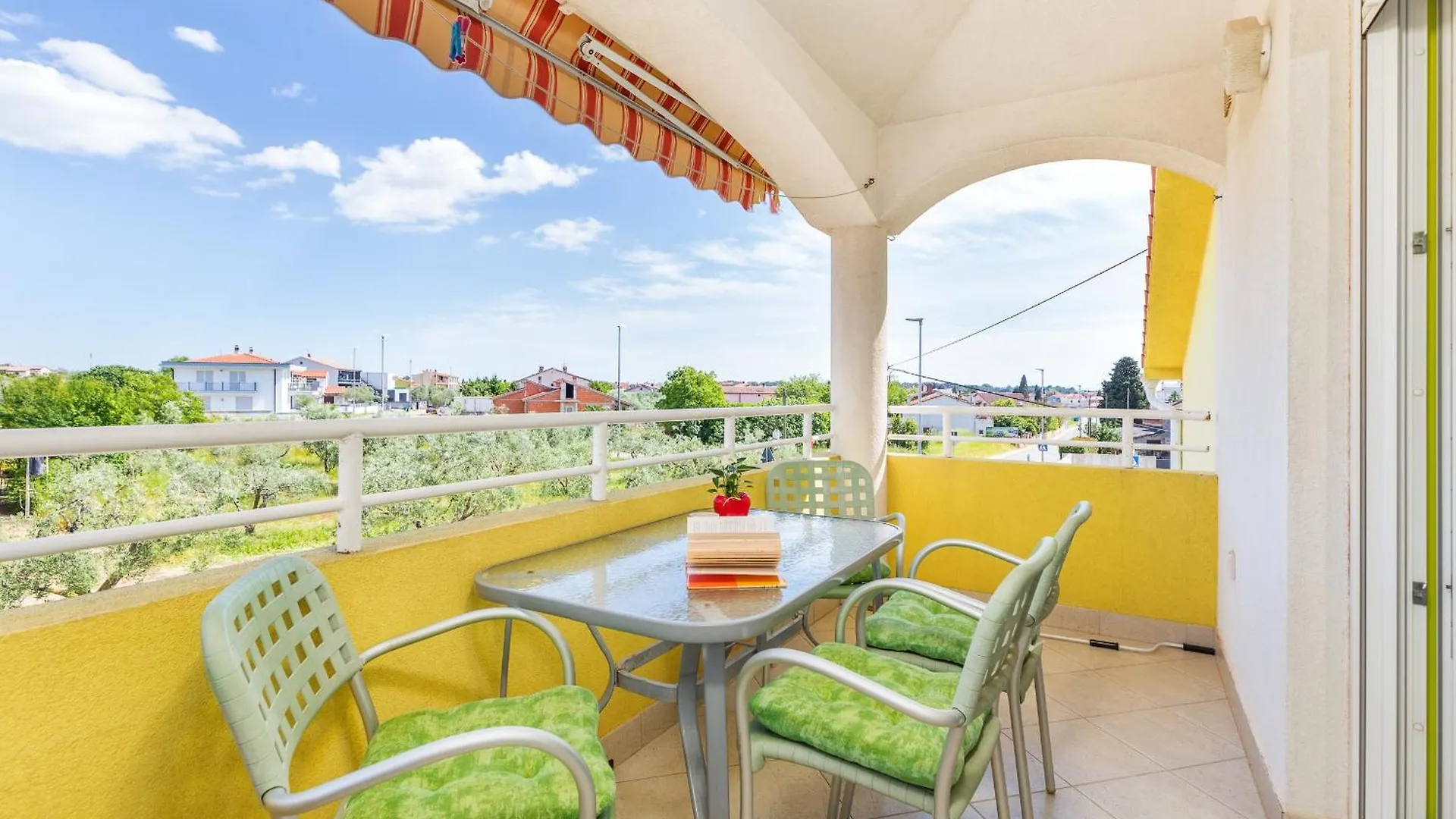 Apartments Ana-Maria فاجانا